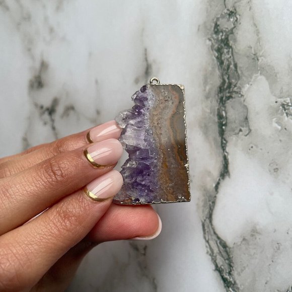 Artisian handmade amethyst necklace and stearling silver outline - Picture 5 of 6